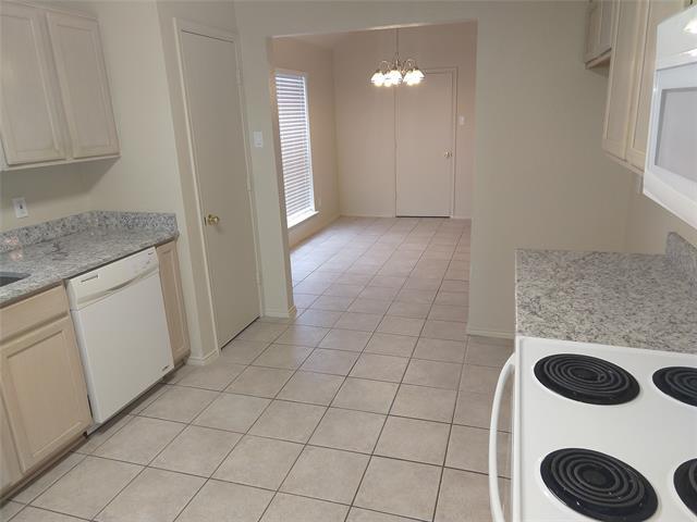 Foto del edificio - 3307 Scenic Glen Dr