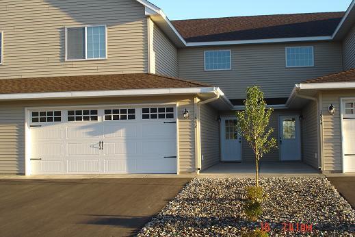 Foto principal - 3 Bedroom 1.5 Bath Townhome in Sauk Rapids!