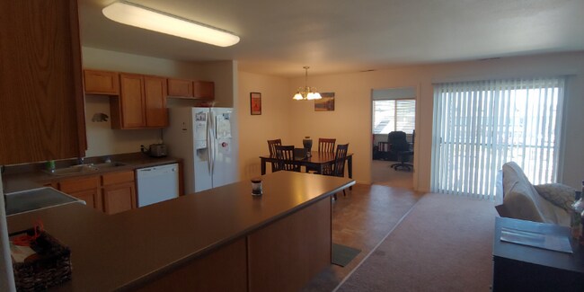 Building Photo - 2476 Orion Way