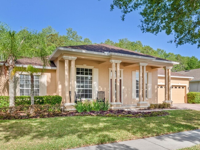 Building Photo - Spacious 4-Bedroom Pool Home with 3 Full B...
