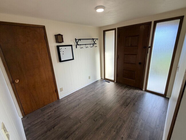 Foto del edificio - 1312 N Western Ave