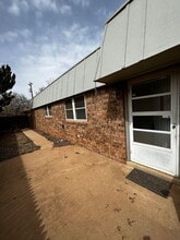 Building Photo - 6914 Gary Ave