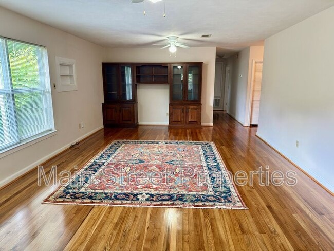 Foto del edificio - 1400 E Mallory St