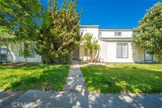 Building Photo - 2702 S Shelton St