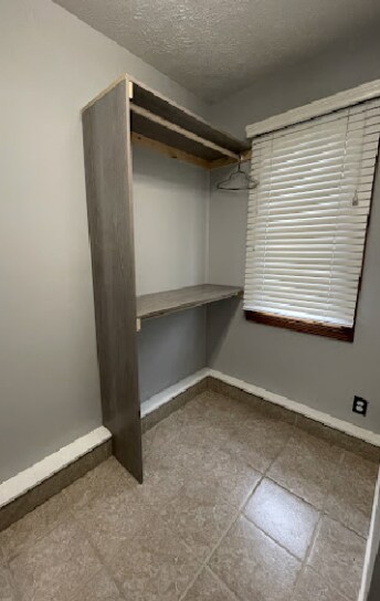 Foto del edificio - Charming 1-Bedroom studio apartment with all utilities paid!