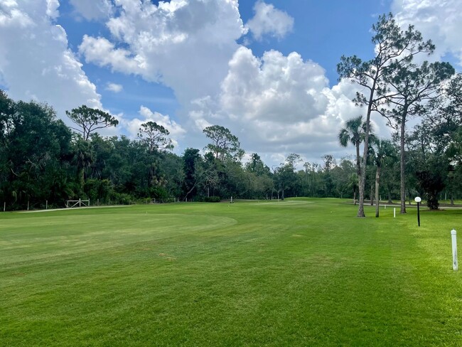 Foto del edificio - Cross Creek 2nd floor condo 2 bed 2 bath !!!!!