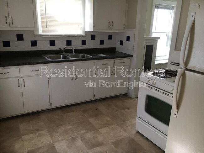 Foto del edificio - 5560 N 40th St