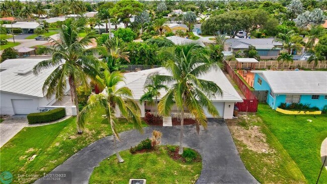 Foto del edificio - 1288 SE 7th Ct