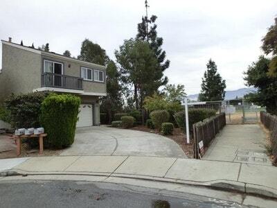 Foto del edificio - 3544 McCoppin Park Ct
