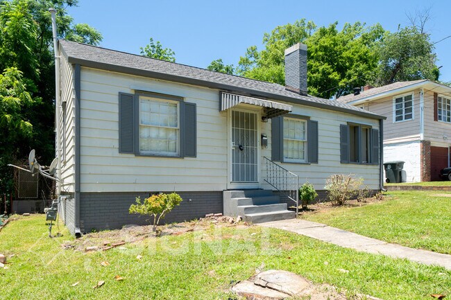 Building Photo - 4724 Terrace M