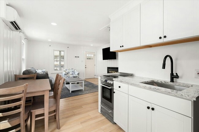 Foto del edificio - 11 43rd St