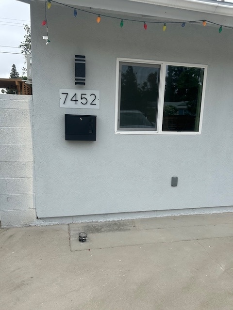 Primary Photo - 7452 Ponce Ave