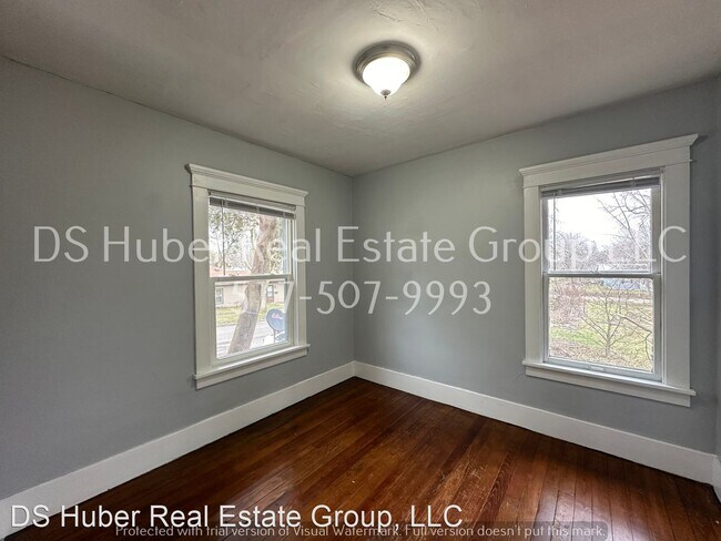 Building Photo - 3 br, 1 bath House - 2208 Marcus