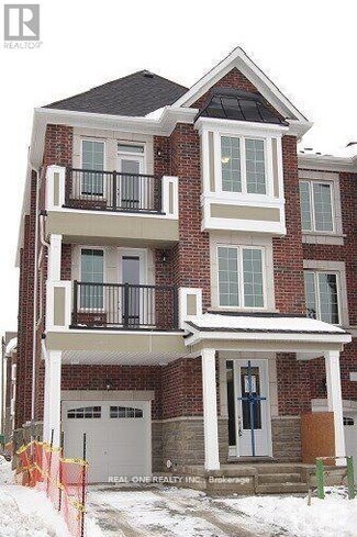 Building Photo - 83 Therma Cres
