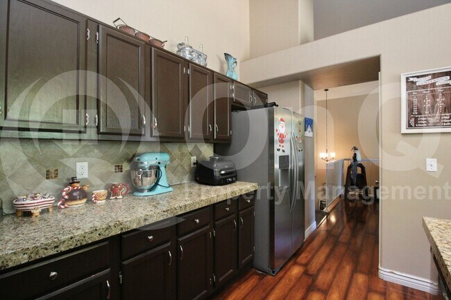Foto del edificio - 4606 E Towne Ln
