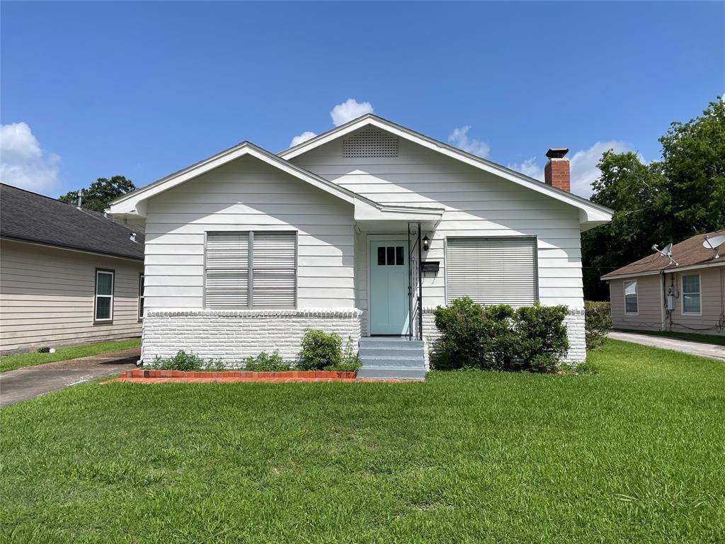Primary Photo - 2014 Alta Vista St