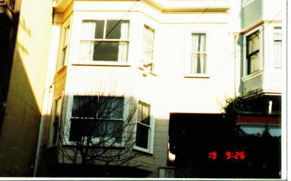 Building Photo - 1370-1372 Green St