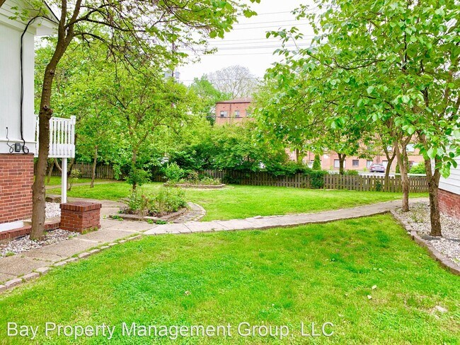 Foto del edificio - 7404 Rhode Island Ave