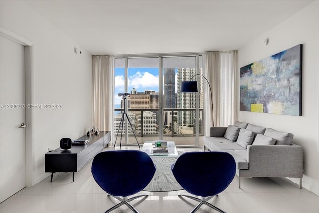 Foto del edificio - 495 Brickell Ave