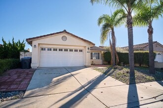 Building Photo - 2506 Santa Rosa St