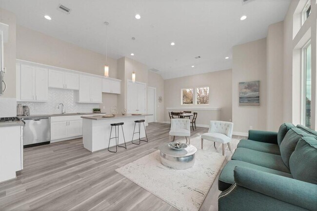 Foto del edificio - 2504 W Tidwell Rd