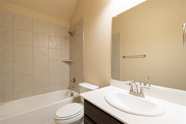 Foto del edificio - 3014 Bobcat Dr