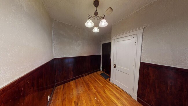 Building Photo - 311 Allston St