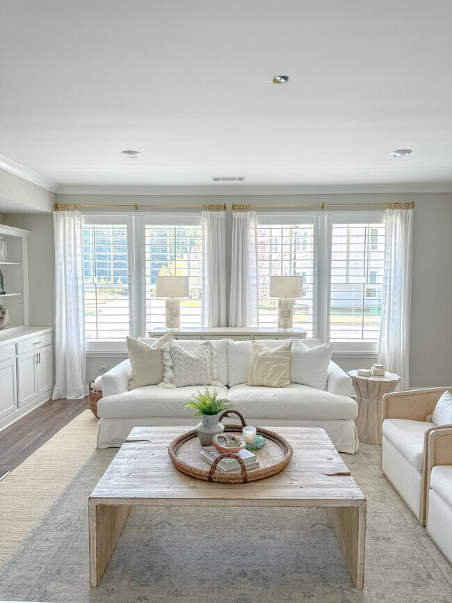 Foto del edificio - 679 Finley St