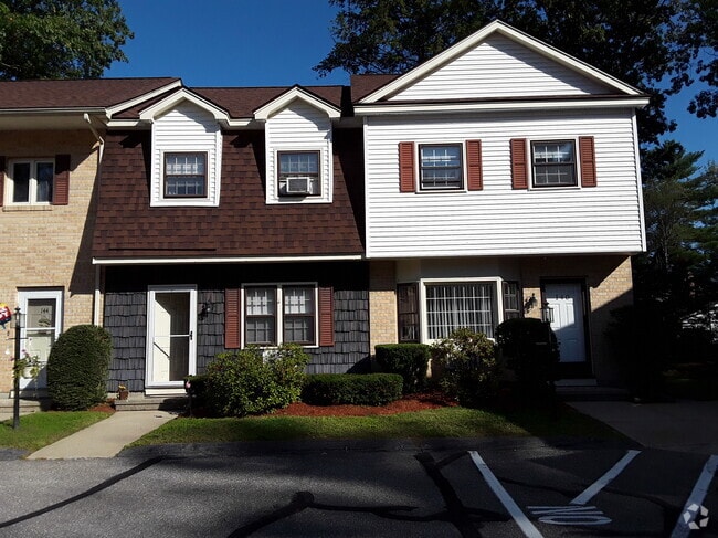 Building Photo - 140 golfview dr