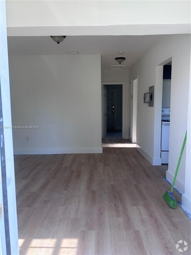Building Photo - 1822 NW 73rd St