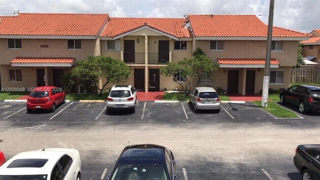 Foto del edificio - 8260 NW 5th Terrace