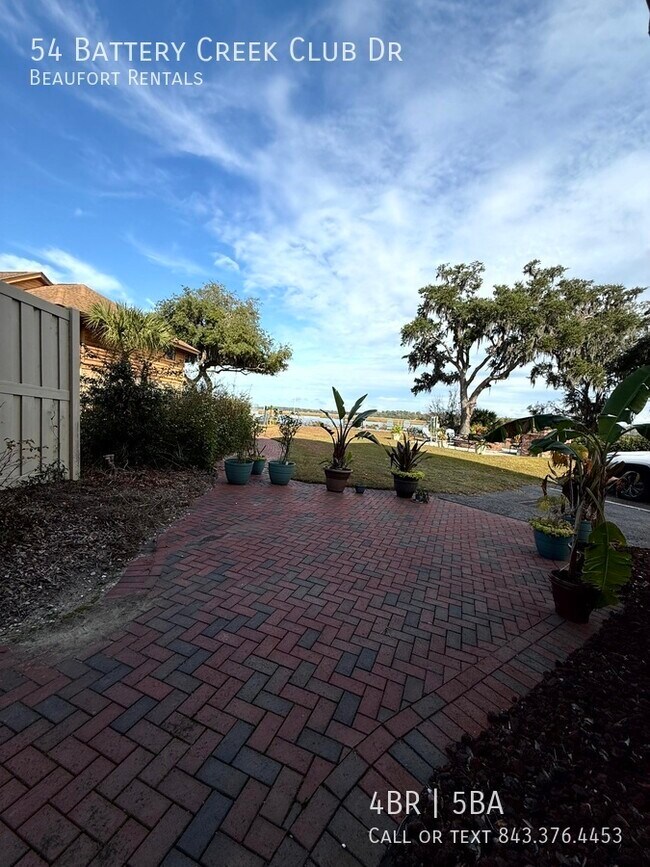 Foto del edificio - 54 Battery Crk Clb Dr