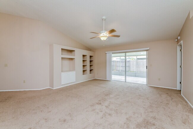 Building Photo - 13203 Pine Creek Cir