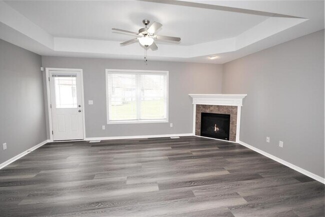 Foto del edificio - 4821 E Highland Pkwy