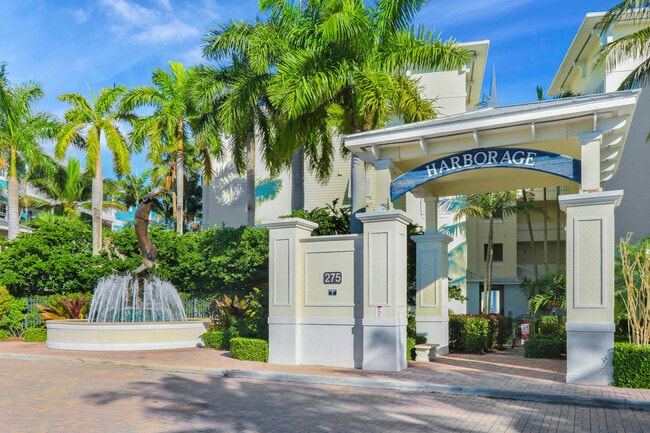 Building Photo - 275 NW Flagler Ave