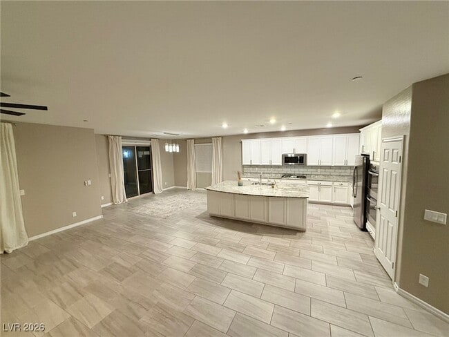 Foto del edificio - 3195 Hazy Hills Ave