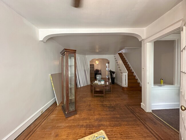 Foto del edificio - 3225 Fanshawe St