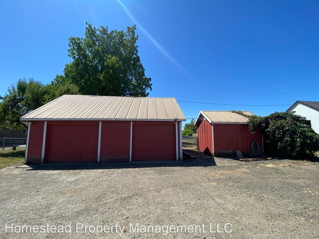 Building Photo - 4 br, 3 bath House - 4305 Riddell Rd.