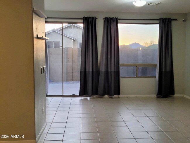 Foto del edificio - 16838 S Cyan Ct