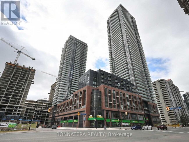 Building Photo - 430-3430 Square One Dr