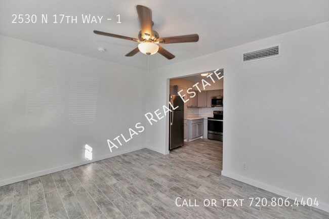 Foto del edificio - Stunning Newly Renovated 2 Bedroom 1 Bath