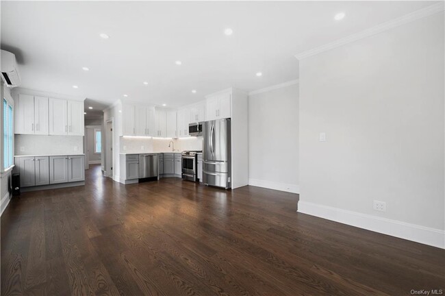 Foto del edificio - 468 E 54th St