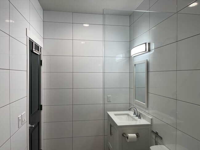 Foto del edificio - Silverdele ADU