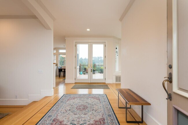 Foto del edificio - 680 Talbot Ave