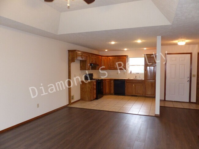 Foto del edificio - Spacious 2 Bedroom Duplex in Nixa!