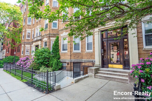 Foto del edificio - 124 Peterborough St