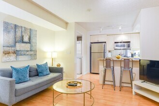 Building Photo - 21 Nelson St