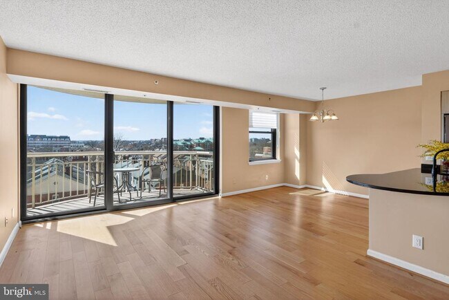 Foto del edificio - 1200 Braddock Pl