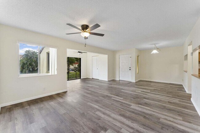 Foto del edificio - 4787 Sable Pine Cir