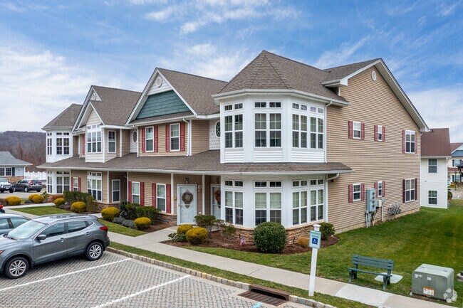 Foto del edificio - Stoneleigh Woods at Carmel